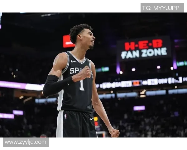 菲尼克斯太阳迎强敌上演焦点大战全队誓争胜巩固西部竞争格局